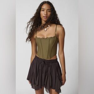 ISO UO Alice tiered mini skirt